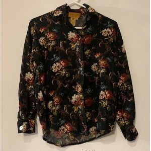 🌸- Classiques Entier size XS-Med Black Floral 100% Wool Button Down  Shacket